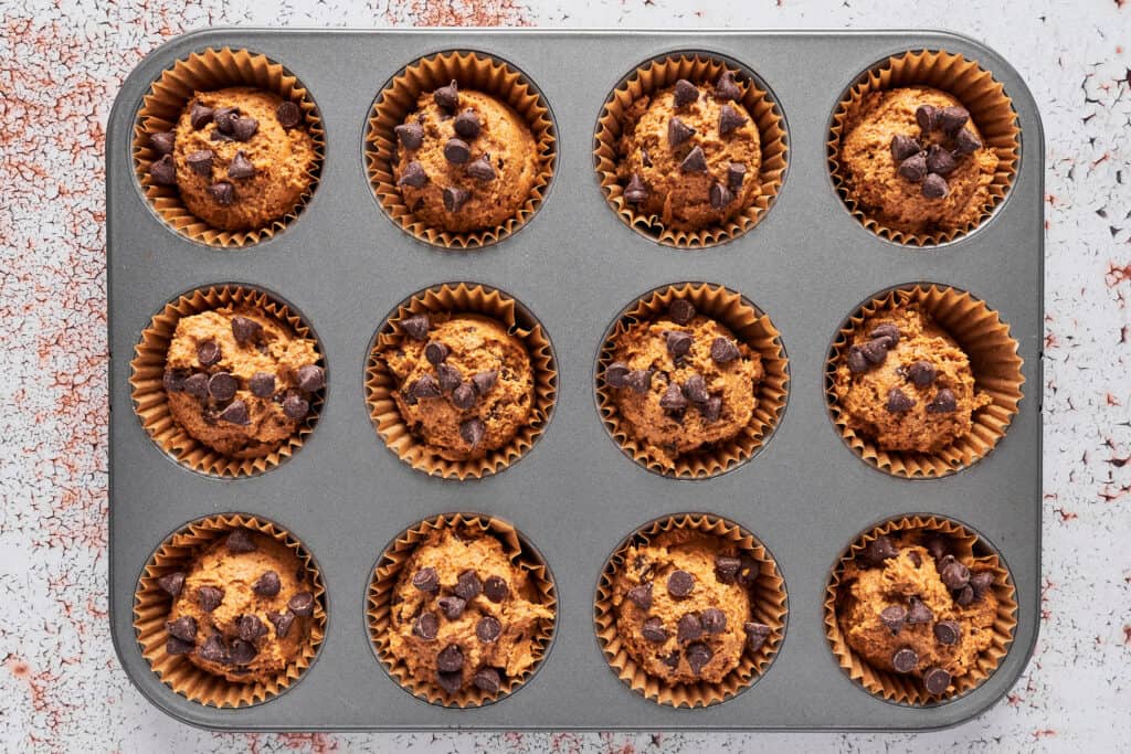 12 muffins in muffin tray 