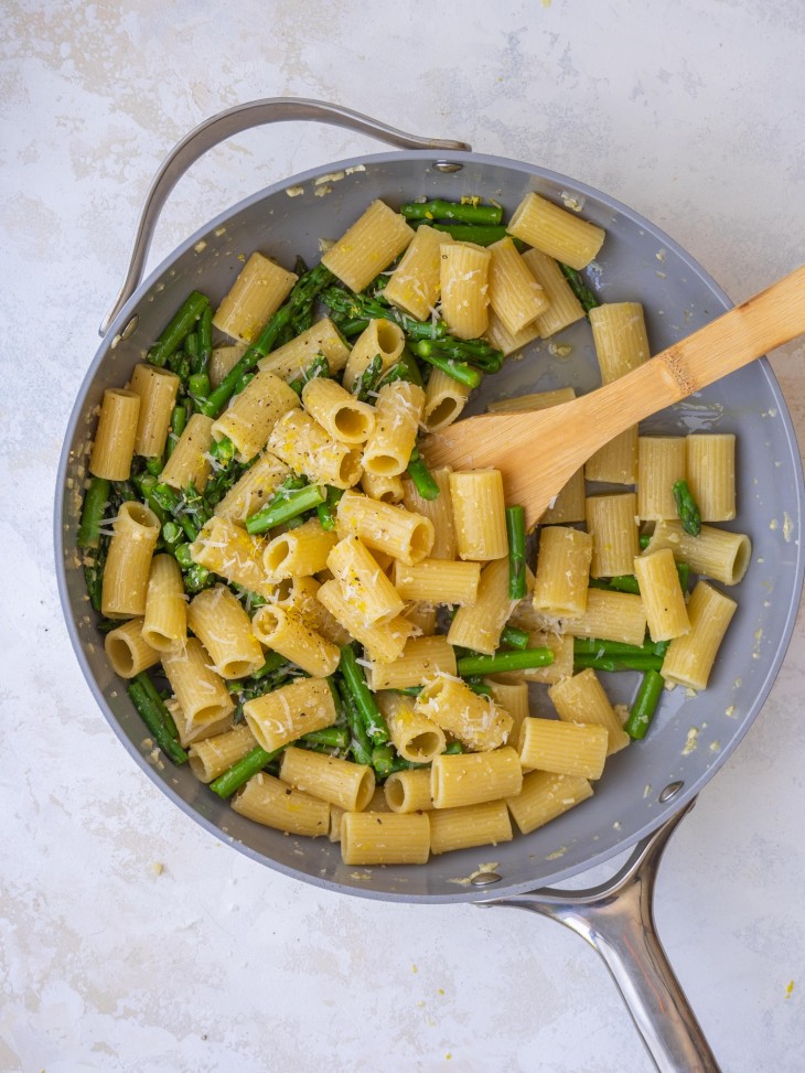 asparagus lemon garlic pasta