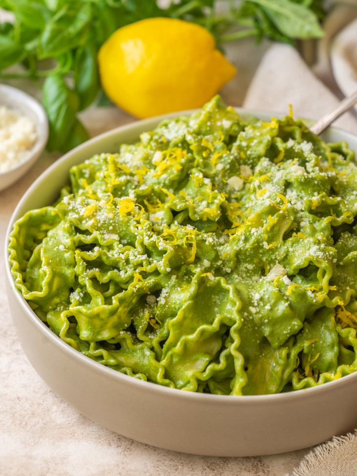 Super Green Pasta Sauce Simple Basil Cream Sauce